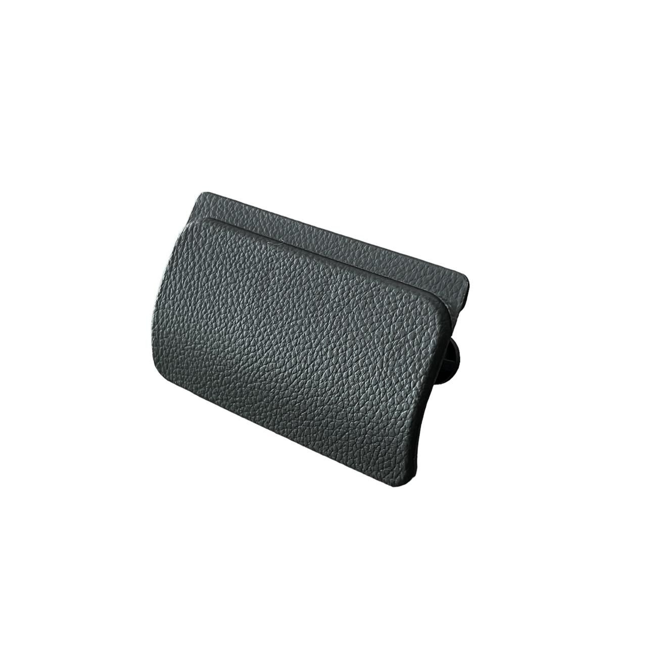 Chevrolet Captiva Torpido Kapak Kilidi Siyah GM